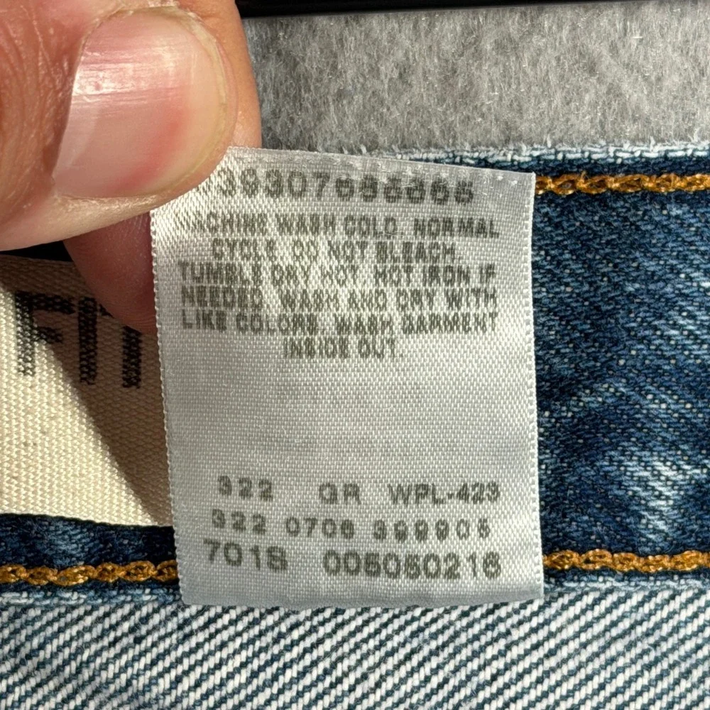 Vintage Levis 505 Regular Fit Mens Blue Straight Leg Denim Jeans‎ W36 L34 Y2K